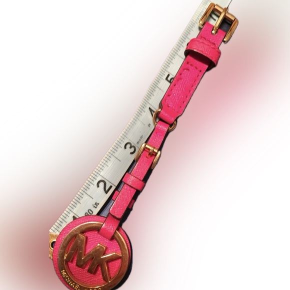 Michael Kors MK Charm Hang Tag Silver Tone Keychain Key Fob Charm Hot Pink - Picture 7 of 8